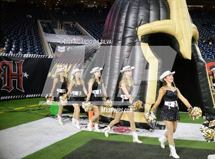 Thumbnail 2 in Jordan vs. Summer Creek (UIL 6A Division 2 Football Region 3 Regional) photogallery.