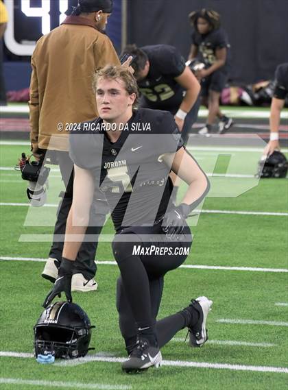 Thumbnail 2 in Jordan vs. Summer Creek (UIL 6A Division 2 Football Region 3 Regional) photogallery.