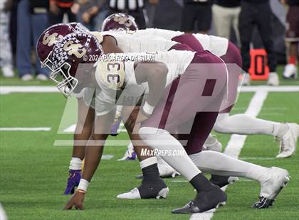 Thumbnail 1 in Jordan vs. Summer Creek (UIL 6A Division 2 Football Region 3 Regional) photogallery.