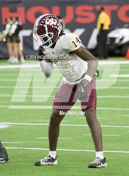 Thumbnail 3 in Jordan vs. Summer Creek (UIL 6A Division 2 Football Region 3 Regional) photogallery.