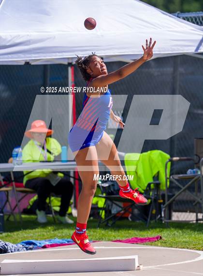 Thumbnail 3 in CHSAA 5A State Championships (Shotput Final) photogallery.