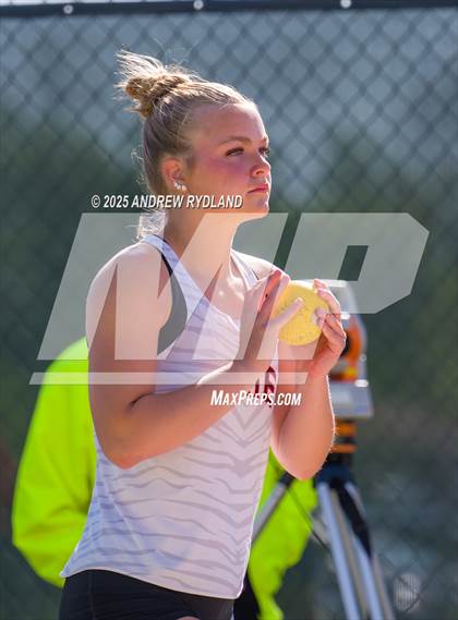 Thumbnail 2 in CHSAA 5A State Championships (Shotput Final) photogallery.