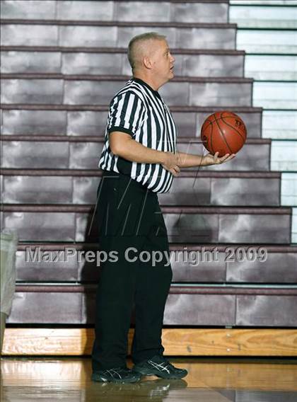 Thumbnail 2 in Forney vs McKinney North (Sherman Holiday Tournament) photogallery.
