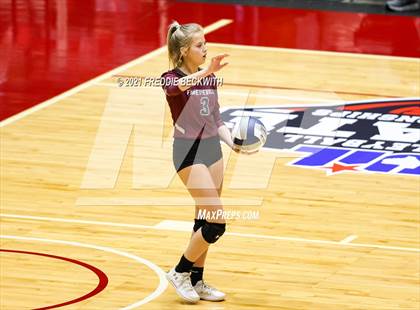 Thumbnail 1 in Fayetteville vs. Sulphur Bluff (UIL Volleyball 1A Semi-Finals) photogallery.