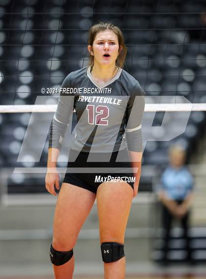 Thumbnail 3 in Fayetteville vs. Sulphur Bluff (UIL Volleyball 1A Semi-Finals) photogallery.