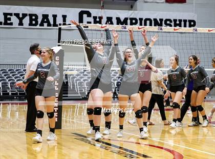 Thumbnail 3 in Fayetteville vs. Sulphur Bluff (UIL Volleyball 1A Semi-Finals) photogallery.