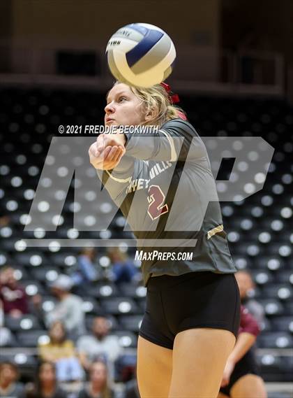 Thumbnail 2 in Fayetteville vs. Sulphur Bluff (UIL Volleyball 1A Semi-Finals) photogallery.
