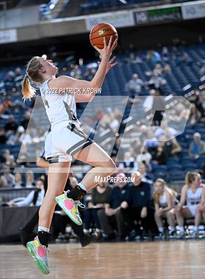 Thumbnail 2 in Arlington vs. Snohomish (WIAA 3A Round 2 State Playoff) photogallery.