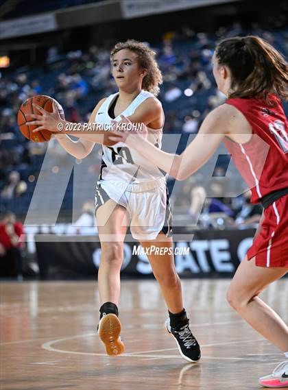Thumbnail 3 in Arlington vs. Snohomish (WIAA 3A Round 2 State Playoff) photogallery.
