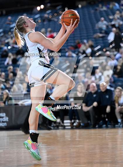 Thumbnail 1 in Arlington vs. Snohomish (WIAA 3A Round 2 State Playoff) photogallery.