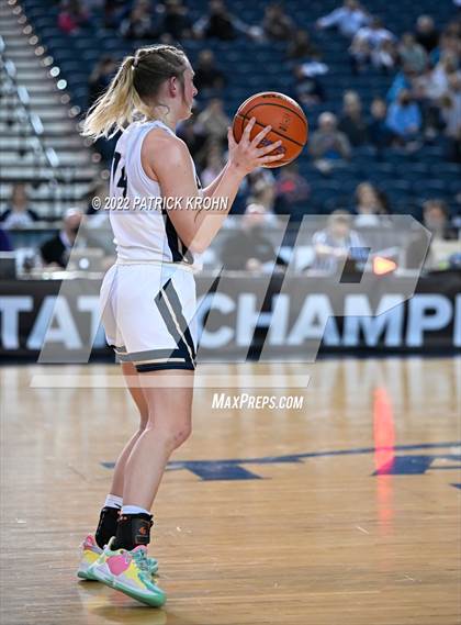 Thumbnail 3 in Arlington vs. Snohomish (WIAA 3A Round 2 State Playoff) photogallery.