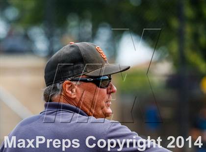 Thumbnail 3 in Calaveras vs. Hughson (CIF SJS D5 Final) photogallery.