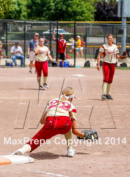Thumbnail 1 in Calaveras vs. Hughson (CIF SJS D5 Final) photogallery.
