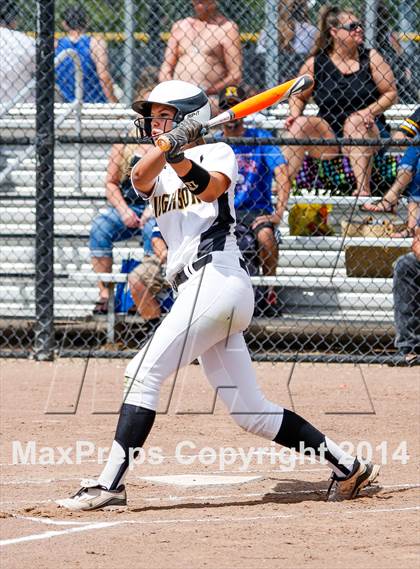 Thumbnail 3 in Calaveras vs. Hughson (CIF SJS D5 Final) photogallery.