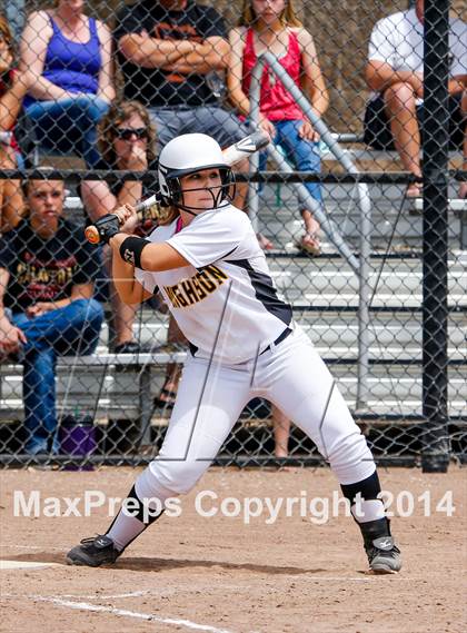 Thumbnail 1 in Calaveras vs. Hughson (CIF SJS D5 Final) photogallery.