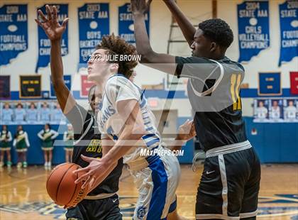 Thumbnail 2 in Indianapolis Crispus Attucks @ Indianapolis Bishop Chatard photogallery.