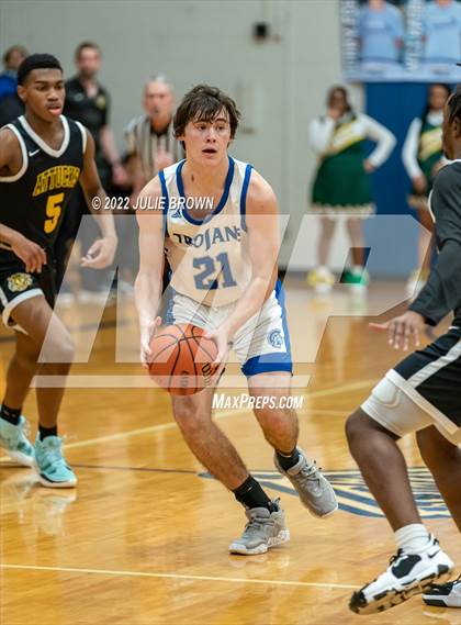 Thumbnail 2 in Indianapolis Crispus Attucks @ Indianapolis Bishop Chatard photogallery.