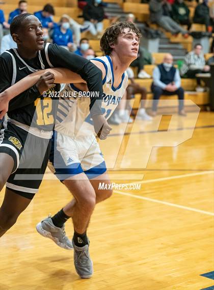 Thumbnail 2 in Indianapolis Crispus Attucks @ Indianapolis Bishop Chatard photogallery.