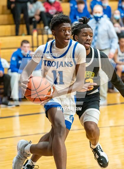 Thumbnail 1 in Indianapolis Crispus Attucks @ Indianapolis Bishop Chatard photogallery.