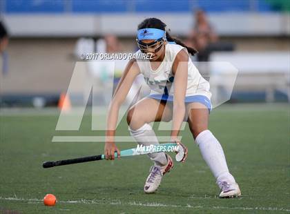 Thumbnail 1 in Clairemont @ Eastlake photogallery.