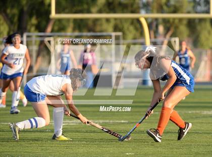 Thumbnail 3 in Clairemont @ Eastlake photogallery.