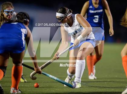 Thumbnail 3 in Clairemont @ Eastlake photogallery.