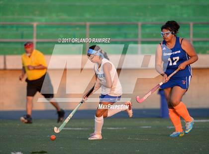 Thumbnail 1 in Clairemont @ Eastlake photogallery.