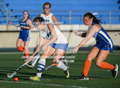 Thumbnail 2 in Clairemont @ Eastlake photogallery.