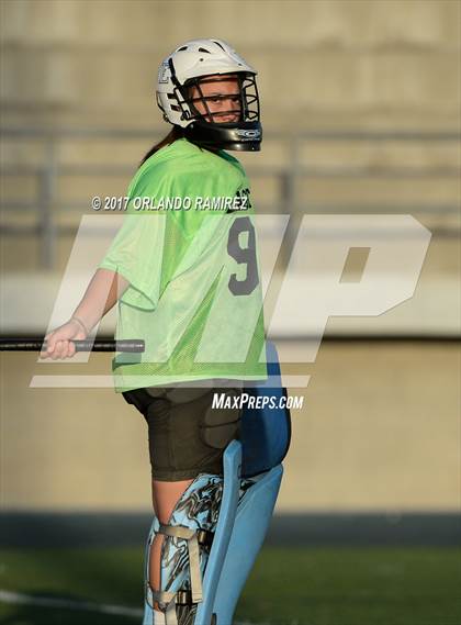 Thumbnail 2 in Clairemont @ Eastlake photogallery.