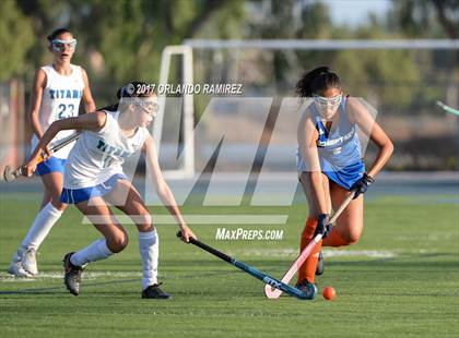 Thumbnail 3 in Clairemont @ Eastlake photogallery.