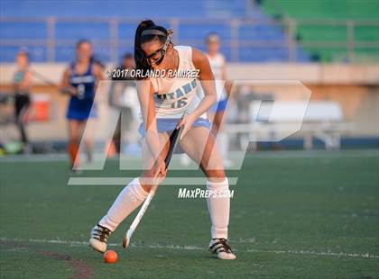 Thumbnail 2 in Clairemont @ Eastlake photogallery.