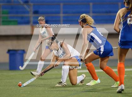 Thumbnail 2 in Clairemont @ Eastlake photogallery.