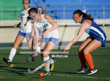 Thumbnail 2 in Clairemont @ Eastlake photogallery.