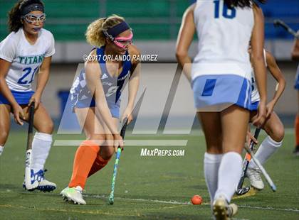 Thumbnail 3 in Clairemont @ Eastlake photogallery.