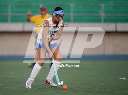 Thumbnail 1 in Clairemont @ Eastlake photogallery.