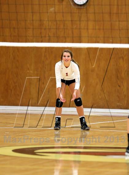 Thumbnail 1 in Cardinal Newman vs Healdsburg  photogallery.