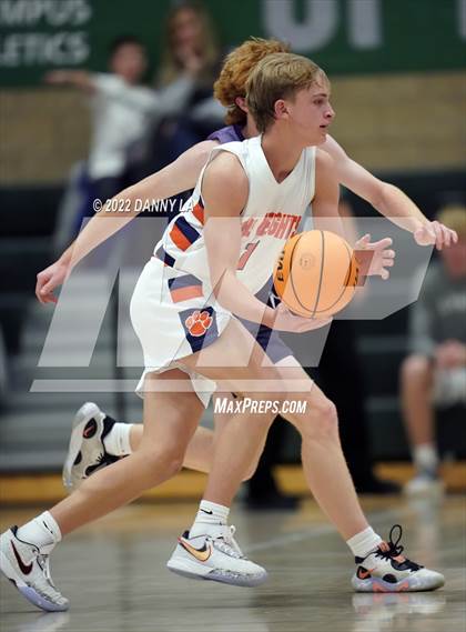 Thumbnail 1 in Tooele vs. Brighton (Utah Autism Holiday Classic) photogallery.
