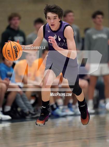 Thumbnail 1 in Tooele vs. Brighton (Utah Autism Holiday Classic) photogallery.