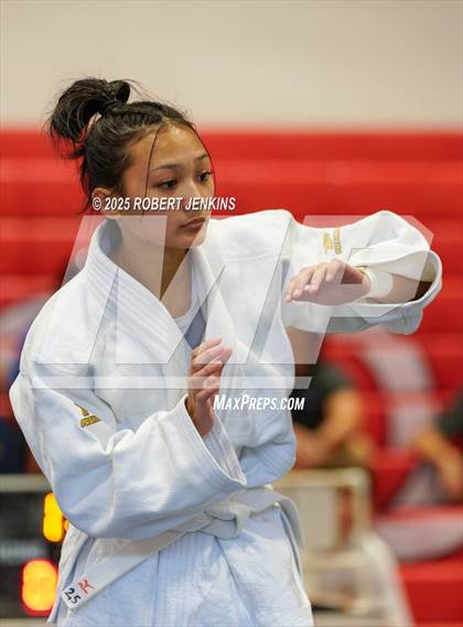 Thumbnail 2 in Eastern Division Tournament @ Kalani photogallery.