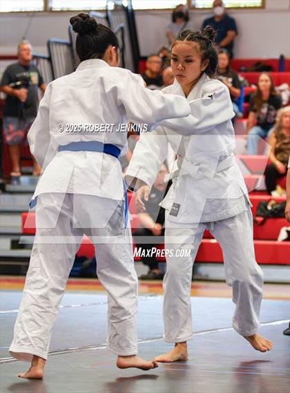 Thumbnail 2 in Eastern Division Tournament @ Kalani photogallery.
