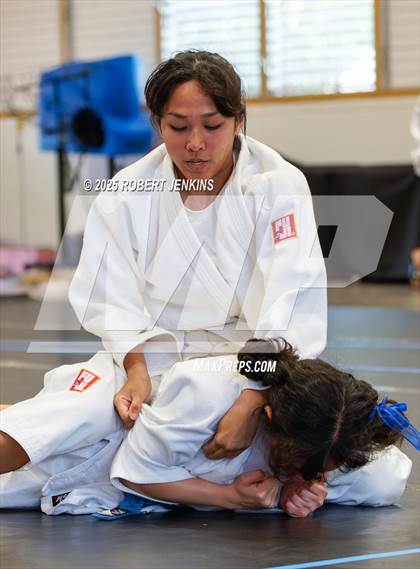 Thumbnail 2 in Eastern Division Tournament @ Kalani photogallery.