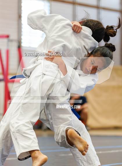 Thumbnail 1 in Eastern Division Tournament @ Kalani photogallery.