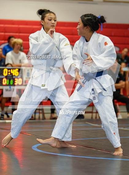 Thumbnail 1 in Eastern Division Tournament @ Kalani photogallery.