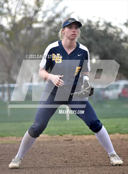 Thumbnail 3 in Nevada Union vs. Red Bluff (Pleasant Valley Tournament) photogallery.