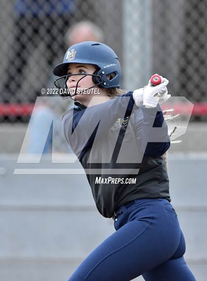 Thumbnail 3 in Nevada Union vs. Red Bluff (Pleasant Valley Tournament) photogallery.