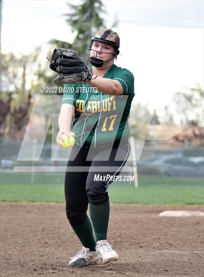 Thumbnail 3 in Nevada Union vs. Red Bluff (Pleasant Valley Tournament) photogallery.