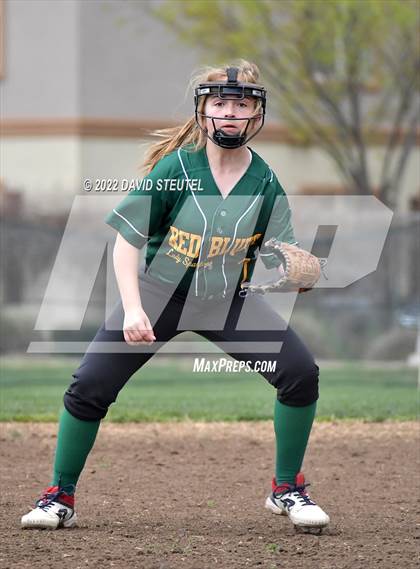 Thumbnail 3 in Nevada Union vs. Red Bluff (Pleasant Valley Tournament) photogallery.