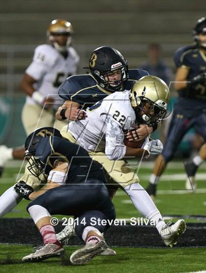 Thumbnail 2 in Bishop's vs. Mater Dei Catholic (CIF SDS D4 Final) photogallery.