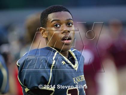 Thumbnail 3 in Bishop's vs. Mater Dei Catholic (CIF SDS D4 Final) photogallery.