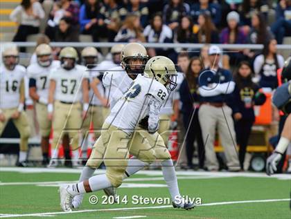 Thumbnail 3 in Bishop's vs. Mater Dei Catholic (CIF SDS D4 Final) photogallery.